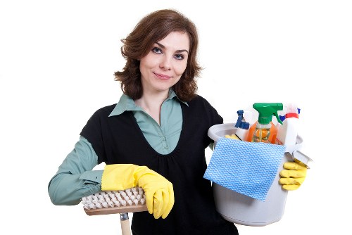 Kitchen deep cleaning during a move-out service in SW15